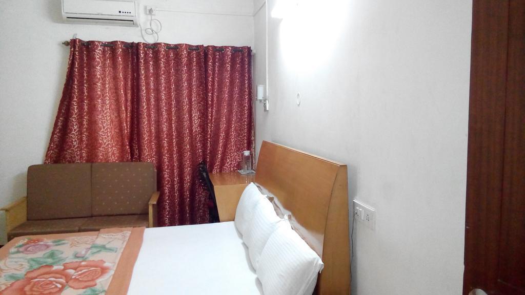 Hotel Richmond Residency Bangalore Room photo